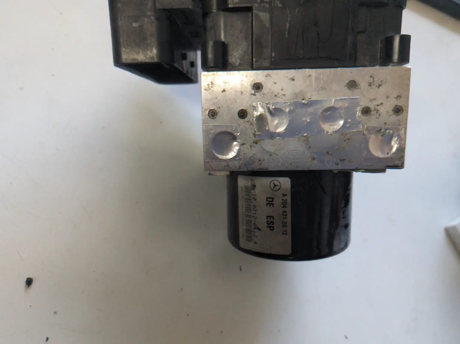 Widok pompy ABS Mercedes A2049012500