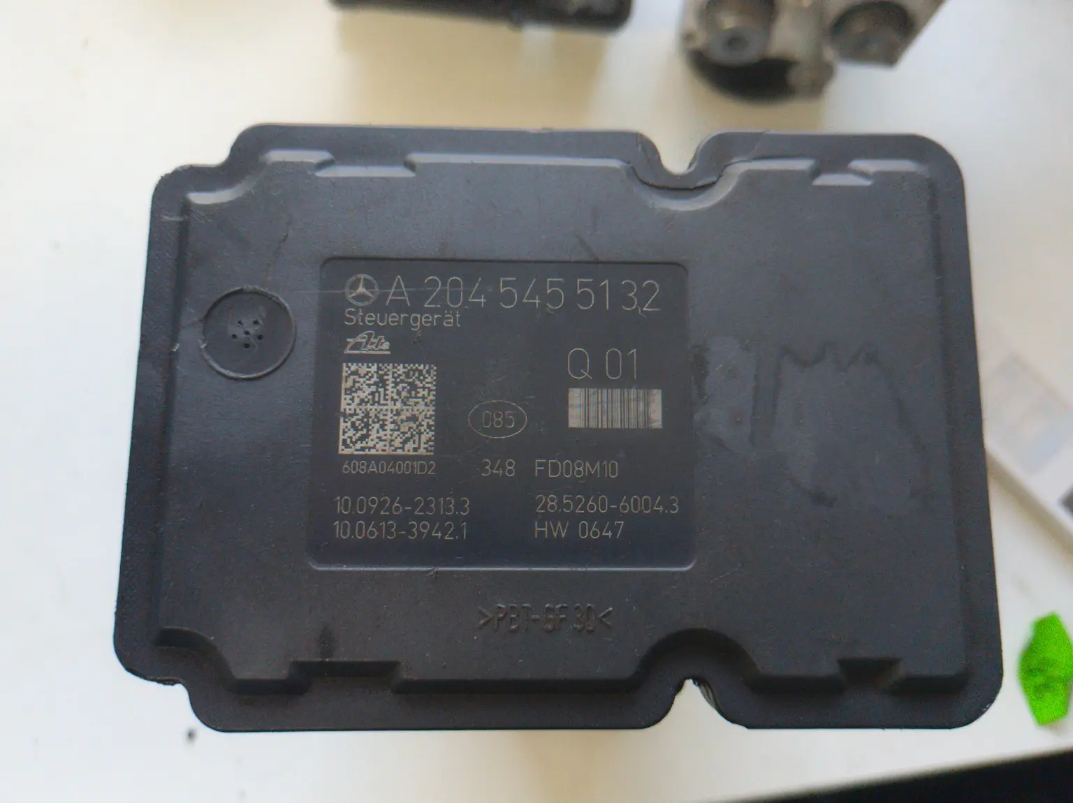Widok pompy ABS Mercedes A2045455132